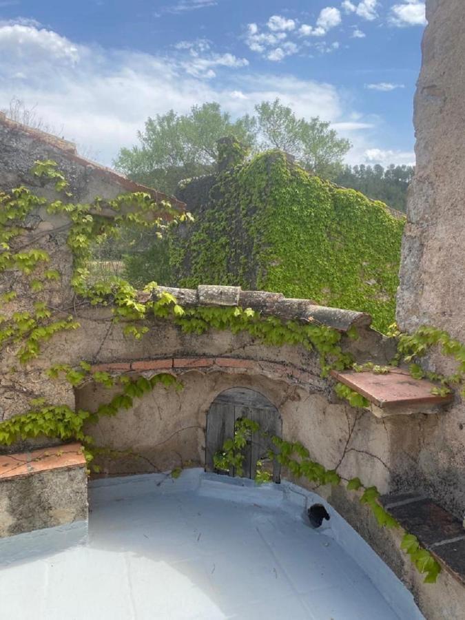 Domaine Le Petit Hameau Aparthotel Cotignac Exterior foto